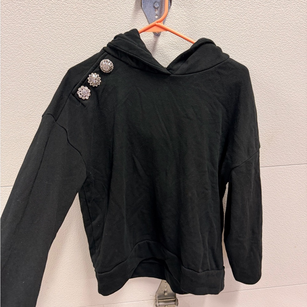Express Black Hoodie with Decorative Shoulder Buttons